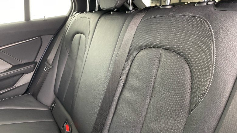 BMW 1 Series 118i M Sport 5dr Step Auto Petrol Hatchback